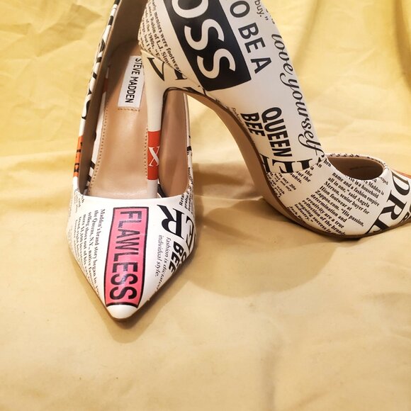 Steve Madden | VALA Newspaper Print Pointed Toe Heels | White Multi | Size 9 | N - Picture 15 of 16